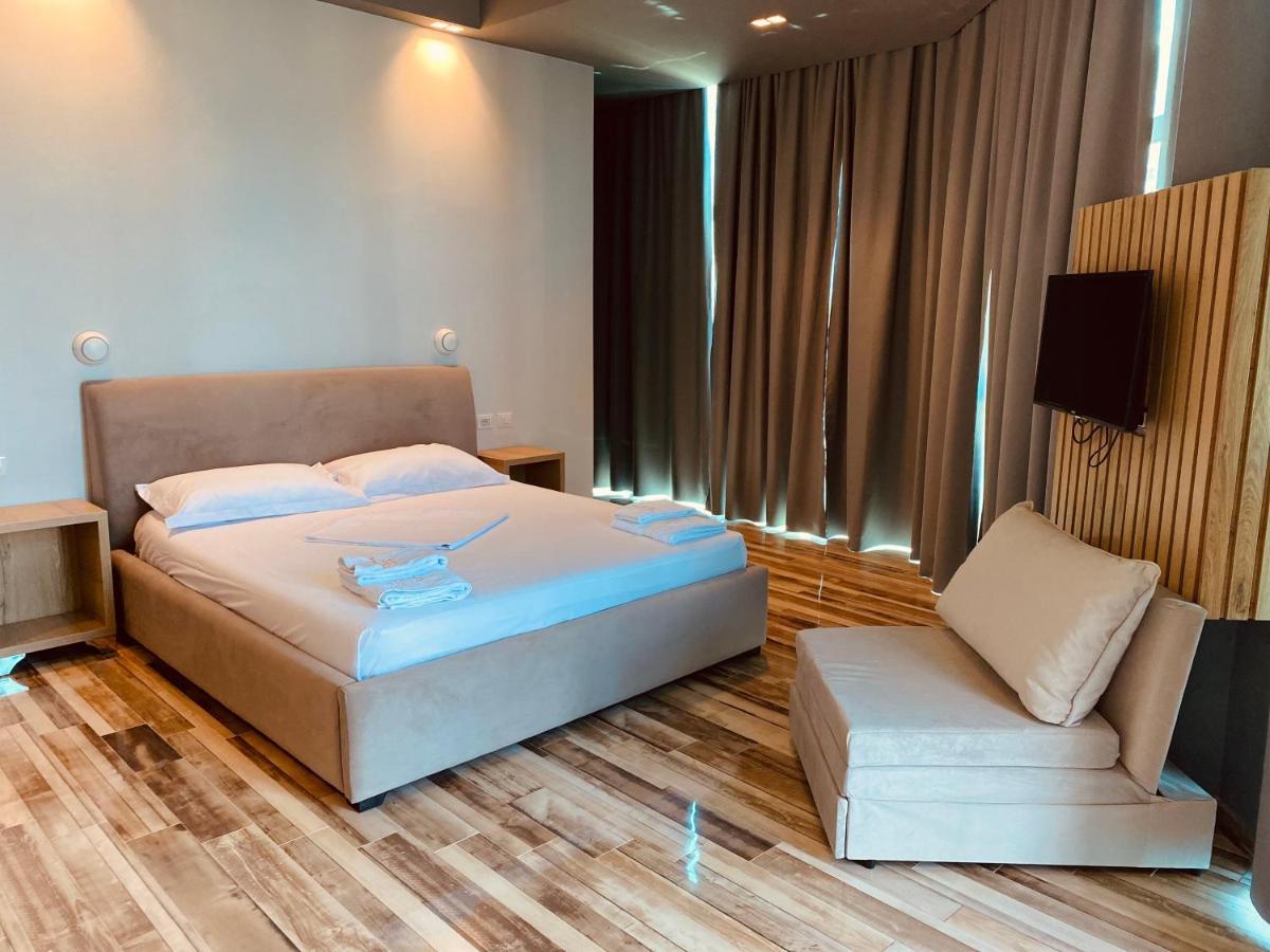 Montecarlo Lungomare Vlorë Exterior foto